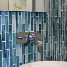 Mistry Residence Boys Bathroom