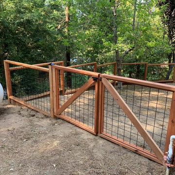 Altamont Fence