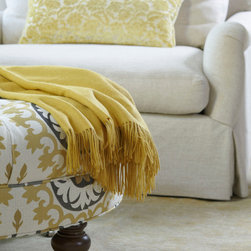 Furniture & Decor - Footstools And Ottomans