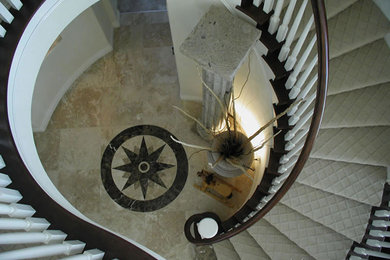 Staircase photo in San Diego