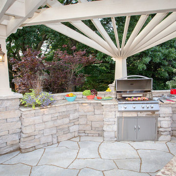 Outdoor Kitchen Perfect for Any Occasion