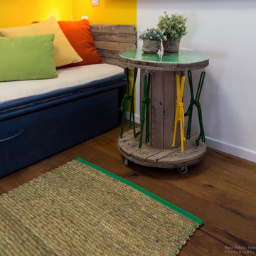 Hostel room for teens