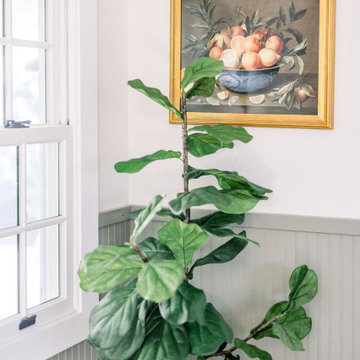 The Shabby-Chic Charmer