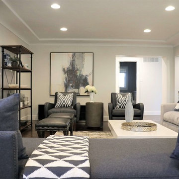 Brentwood Mo-Sophisticated Renovation