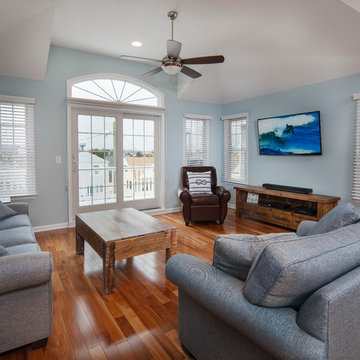 Narrow Lot Beach Home