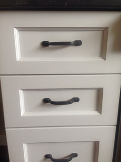 shaker cabinets hardware cabinet handles need help bronze knobs