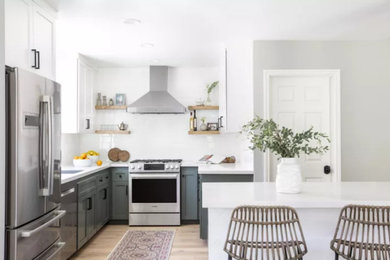 Kitchen - kitchen idea in Phoenix