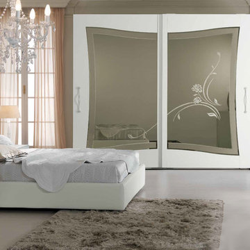Italian Bed / Bedroom Set Butterfly by Spar - $4,075.00