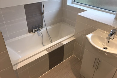 Wide Tile Grey Bathroom