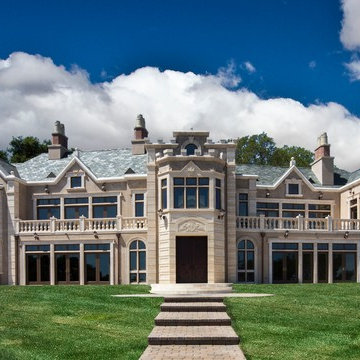 Woodside Estate - Markay Johnson Construction