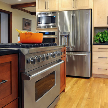 Beavercreek Maple & Cherry Kitchen