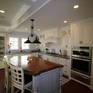 Ideal Kitchens Inc.