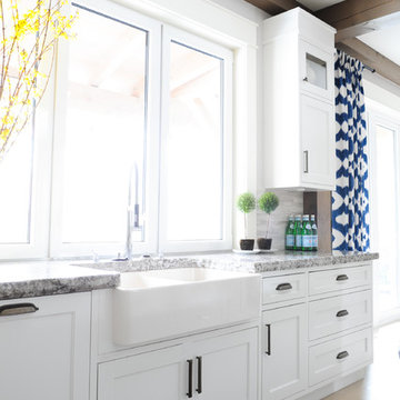 Rustic Family Home - Kitchen