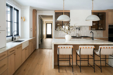 Trendy kitchen photo in New York
