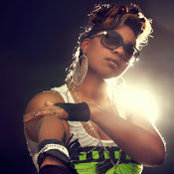 Tiffany T'zelle's photo