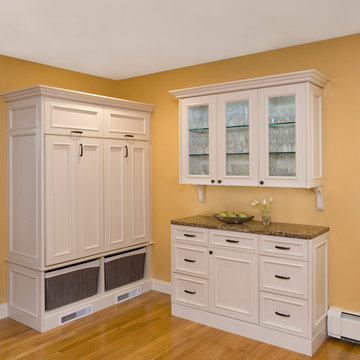 China cabinet & coat closet