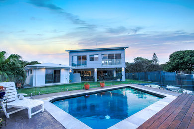 This is an example of a contemporary home design in Sunshine Coast.