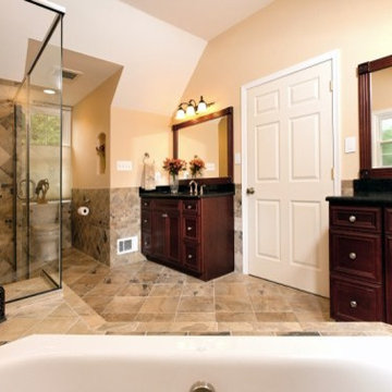 Luxurious Bathroom Design Includes Exquisite Tile Work