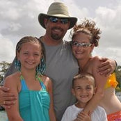 Melissa Measeles's photo