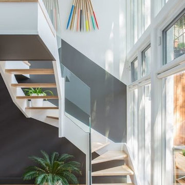 staircase wall decorating ideas