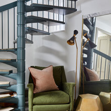 Entrance Hall & Staircase