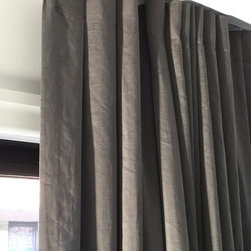 Eaglemont - Curtain Poles