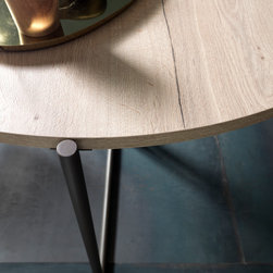 Eclipse | closeup - Dining Tables