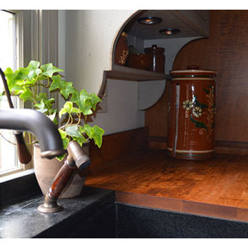 Boston Saltbox Kitchen