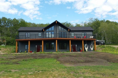 Example of a classic home design design in Other