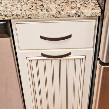 Kitchen Cabinets and Island