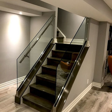 Entertainment Room: Hamilton, Ontario, Canada