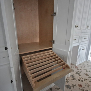 Wardrobe - Her's