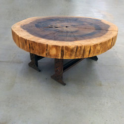 Poplar round table - Products