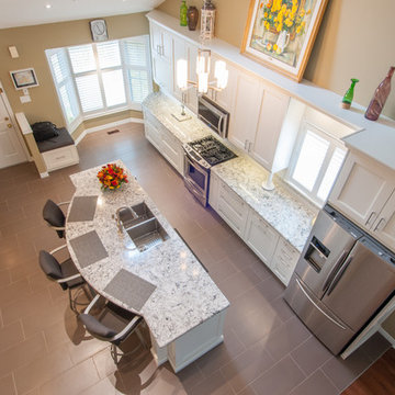Bellview Transitional Kitchen