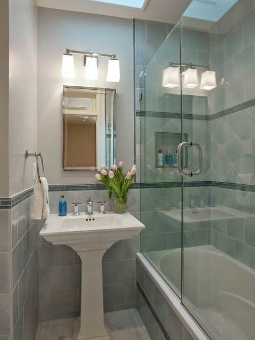 Traditional Small Spaces Bathroom Home Design, Photos ...