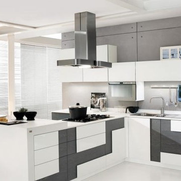 Modern Italian Custom Made Kitchens by LUBE