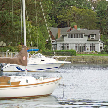 Seaside Carriage House