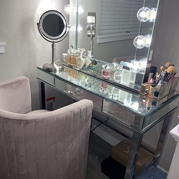 Hollywood Reflection Plus Vanity Mirror, Silver
