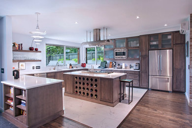 Trendy kitchen photo in Austin