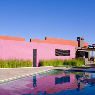 Moderner Pool neben dem Haus in rechteckiger Form in San Francisco