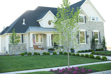 Inspiration for a traditional garden in Salt Lake City.