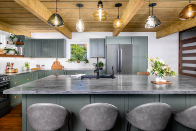 Mid-century modern kitchen photo in Los Angeles