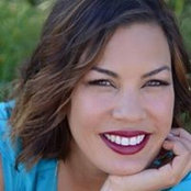 Leslie Kahle's photo
