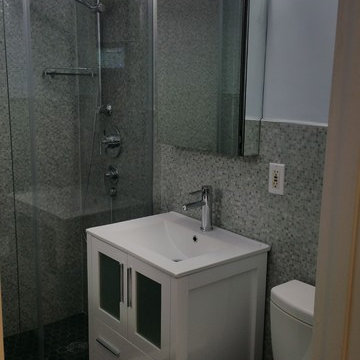 150 Ocean Parkway Bathroom