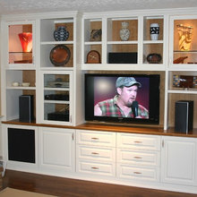 Entertainment center