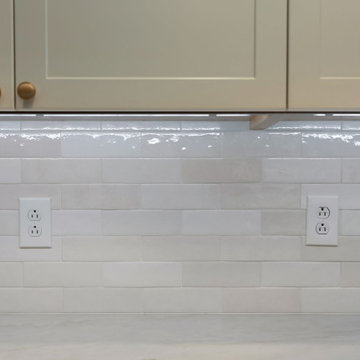 Transitional Kitchen Remodel Done With New Cabinets and Quartzite Countertop