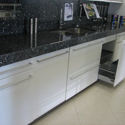 Display "DENVER" - Kitchen Cabinetry