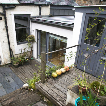 Compact Extension to West End Conservation Area House