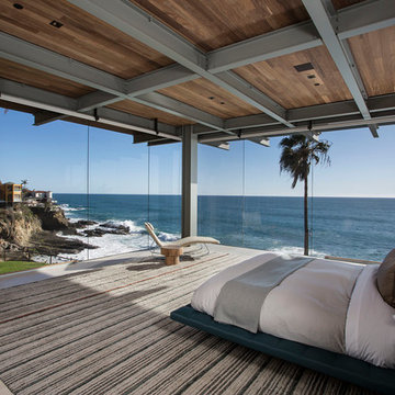 Laguna Beach Oceanfront Contemporary