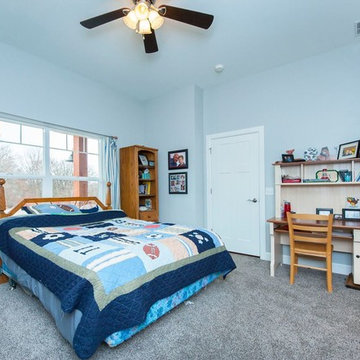 3115 E 32ND